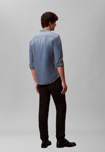 Узкие джинсы