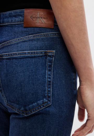 Клешеные брюки