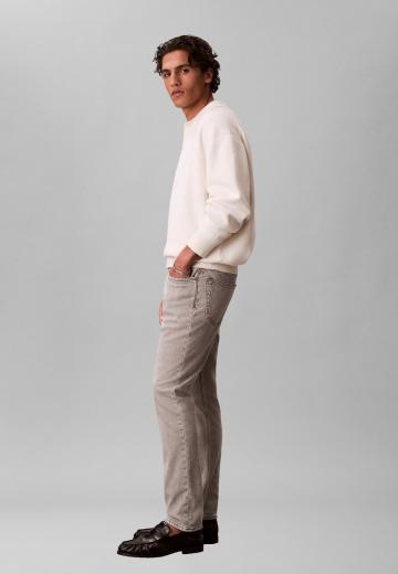 Узкие джинсы