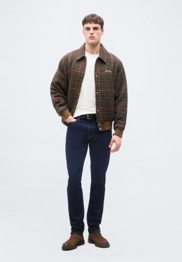 Узкие джинсы