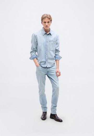 Узкие джинсы