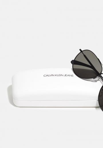 Солнечные очки