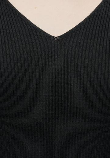 Вязаное платье