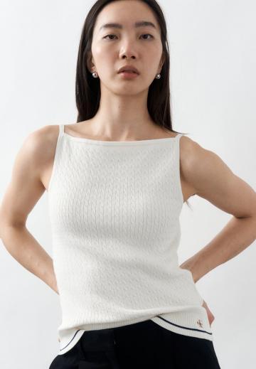 Топ на бретельках