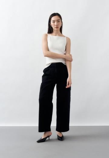 Топ на бретельках