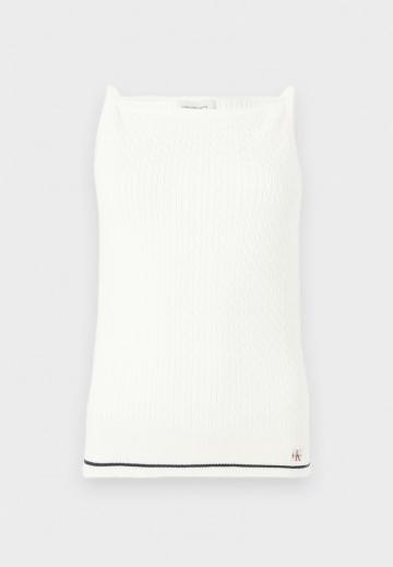 Топ на бретельках