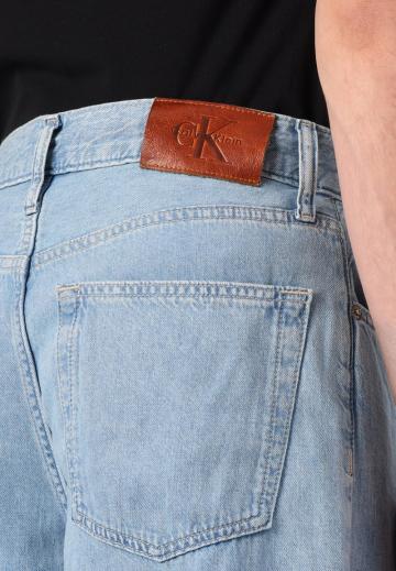 Свободные джинсы