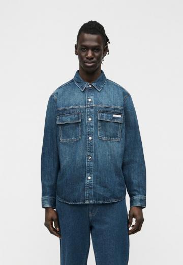 Джинсовая куртка