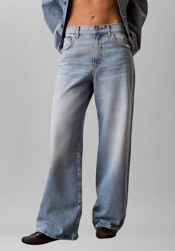 Джинсы
