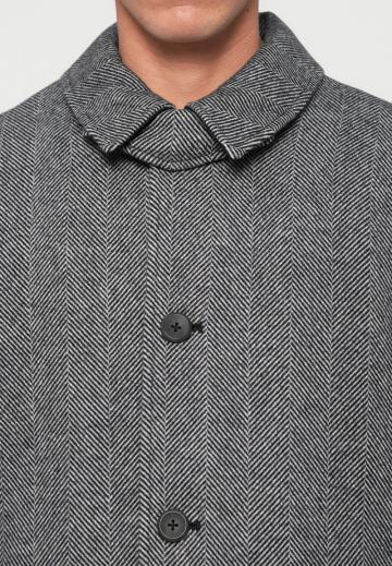 Шерстяное пальто