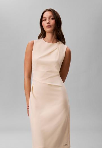 Платье футляр