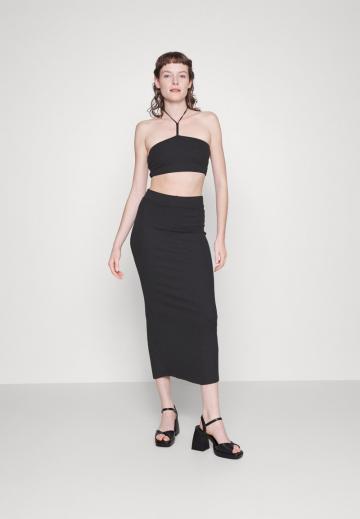 Бюстгальтер без бретелек