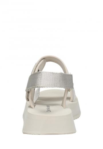 Босоножки на платформе