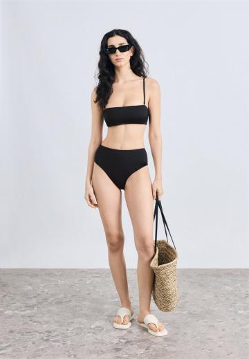 Топ без бретелек