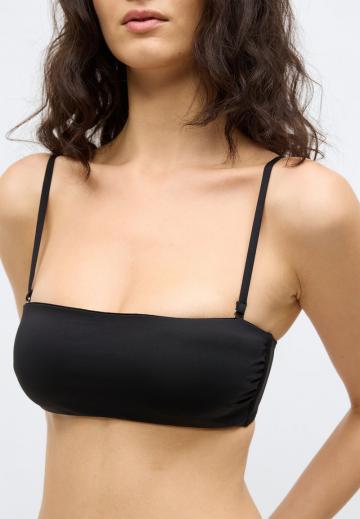 Топ без бретелек