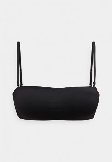 Топ без бретелек