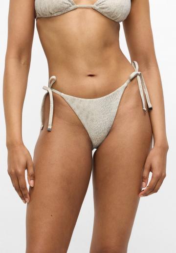 Низ от бикини