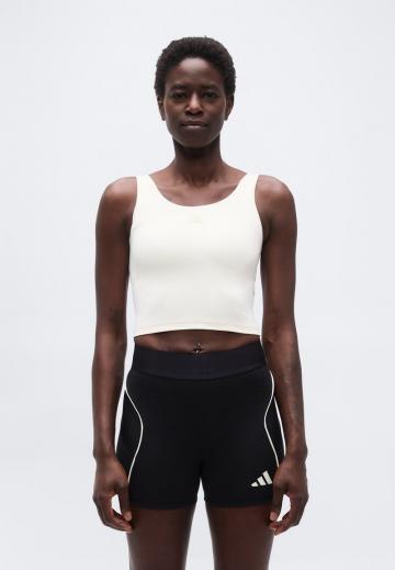 Спортивный топ