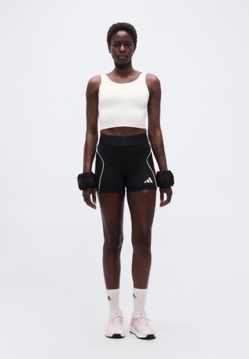 Спортивный топ