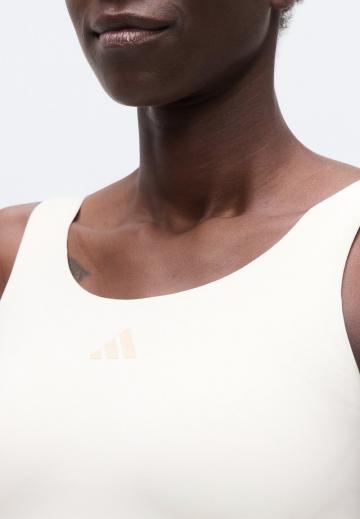 Спортивный топ