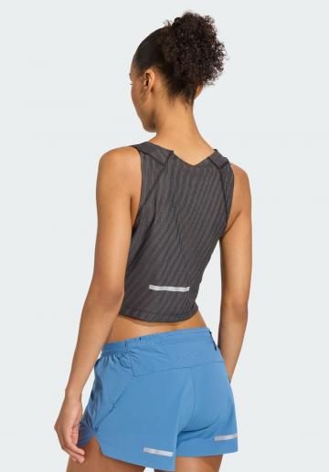 Спортивный топ