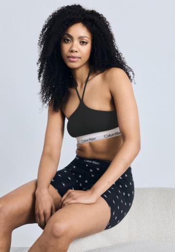 Бюстгальтер без бретелек