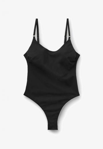 Слитный купальник