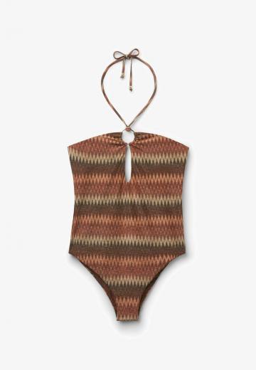 Слитный купальник