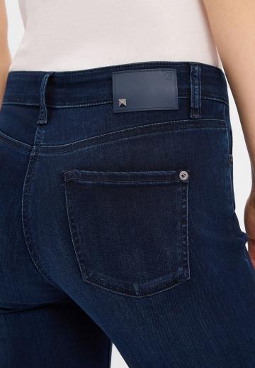 Клешеные брюки