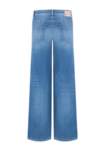 Свободные джинсы