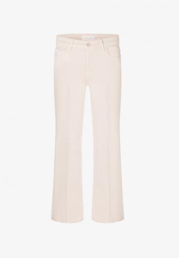 Короткие джинсы