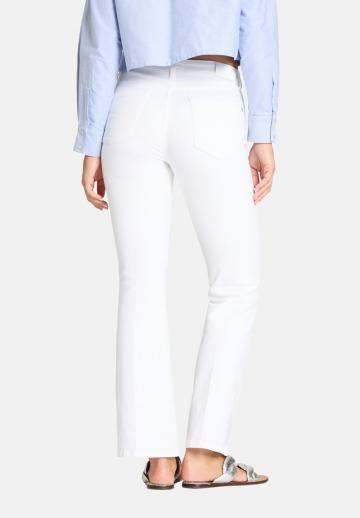 Клешеные джинсы