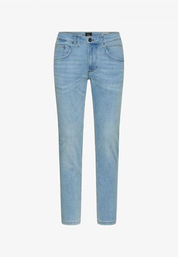 Узкие джинсы