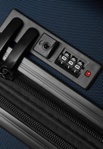 Чемодан на колесах