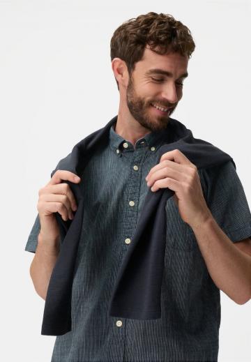 Рубашка с коротким рукавом