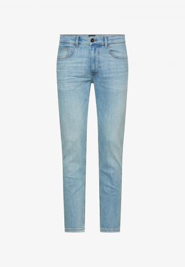 Узкие джинсы