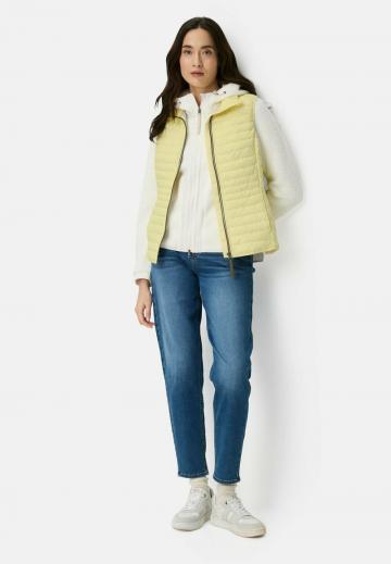 Стеганый жилет