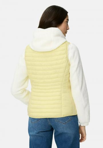 Стеганый жилет