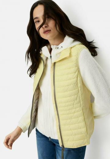Стеганый жилет