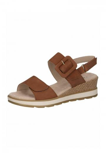 Босоножки на танкетке