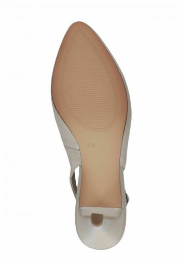 Туфли с ремешком