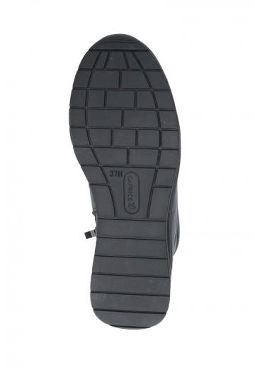 Зимние ботинки