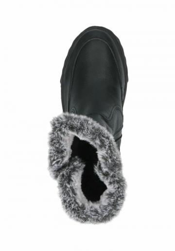 Зимние ботинки