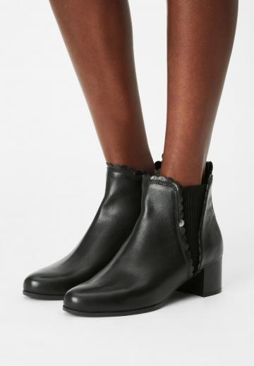 Полусапожки