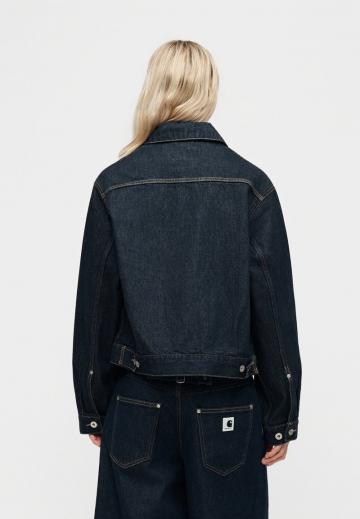 Джинсовая куртка