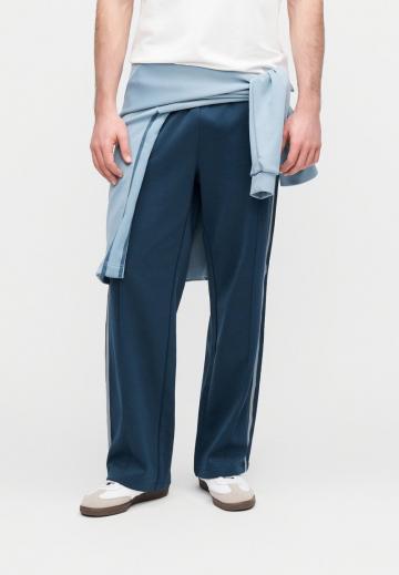 Спортивные штаны