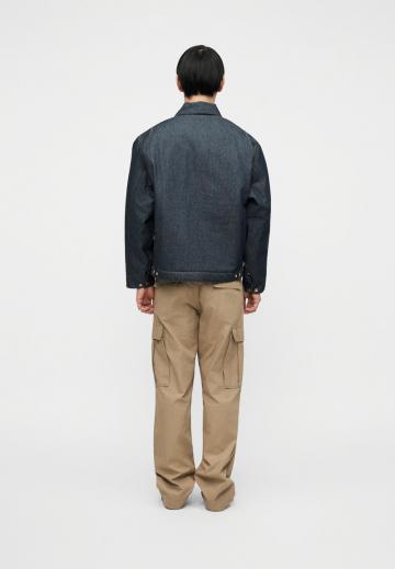 Джинсовая куртка