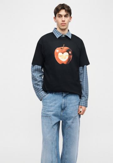 Прямые джинсы