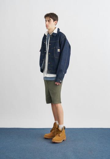 Джинсовая куртка