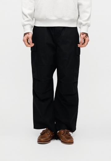 Брюки с накладными карманами